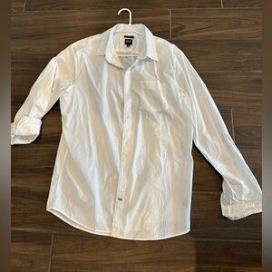 GAP men’s White Casual Button Down Shirt XL slim fit!